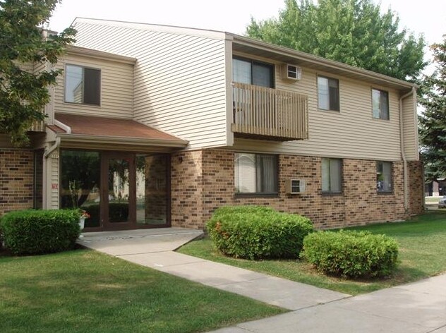 Photo - Maplewood Meadows I Apartments