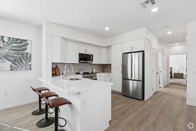 2BR, 2BA - 1,100SF - Kitchen