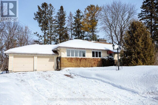 Photo - 141 Rodney Crescent