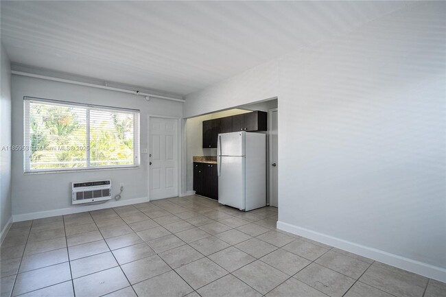 Photo - 8315 Byron Ave Unit 7A