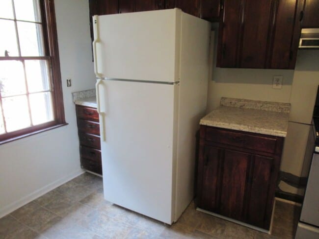 Photo - 131 Frances Pl
