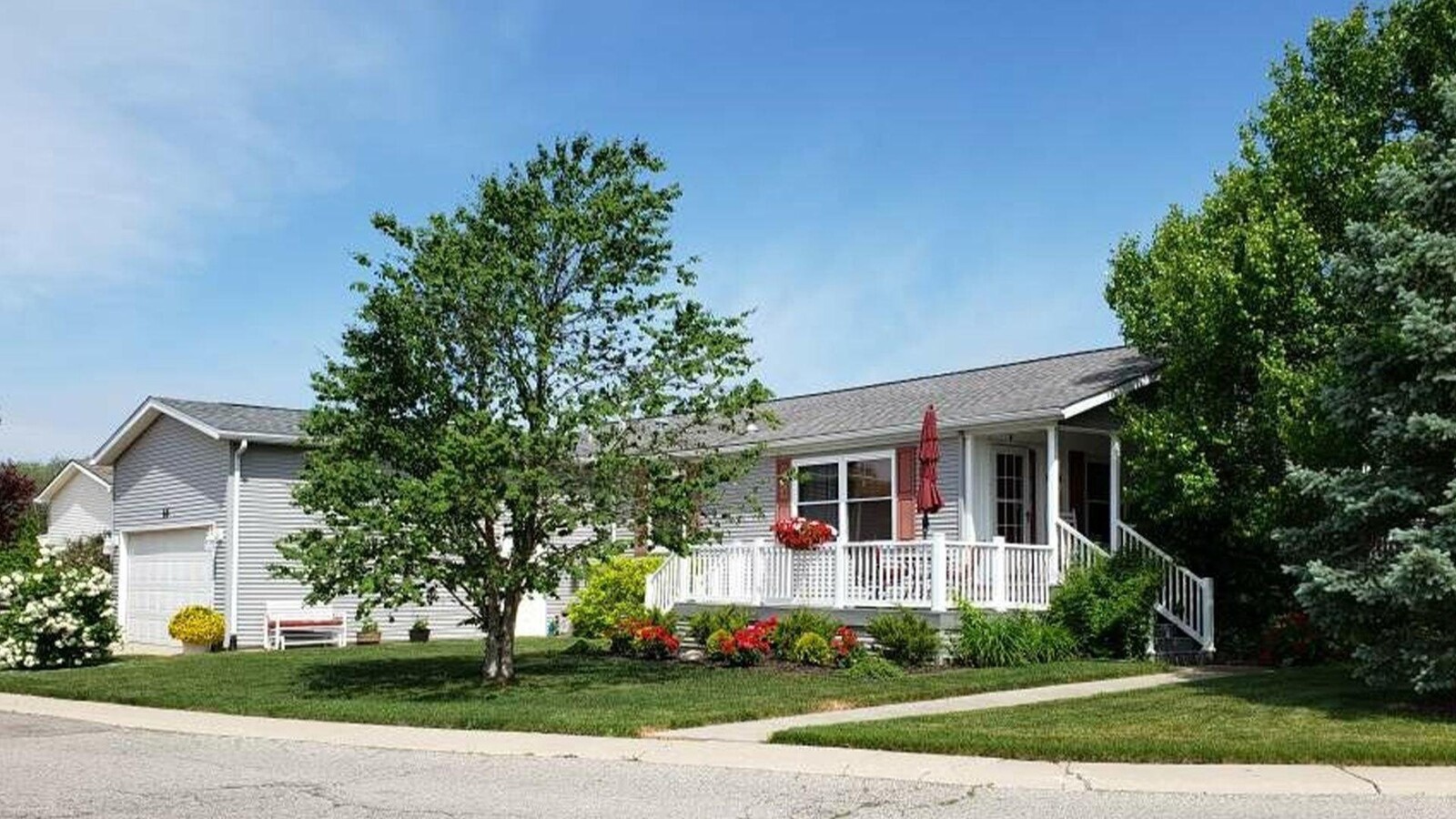 Photo - River Ridge Apartments