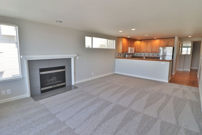 Photo - 4557 45th Ave SW Unit 201