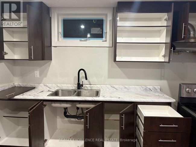 Photo - 31 Bernick Dr