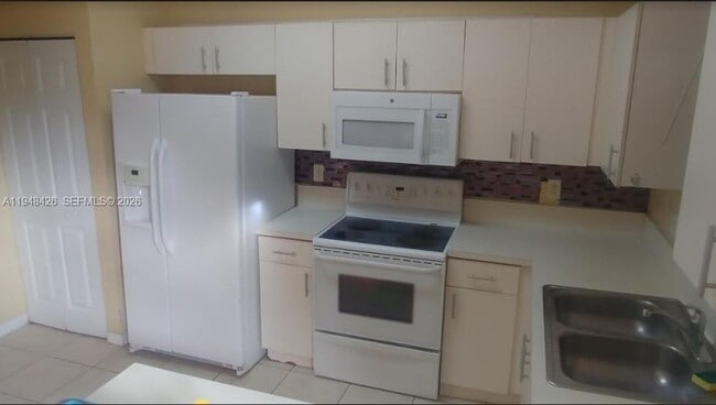 Photo - 1528 SW 2nd St