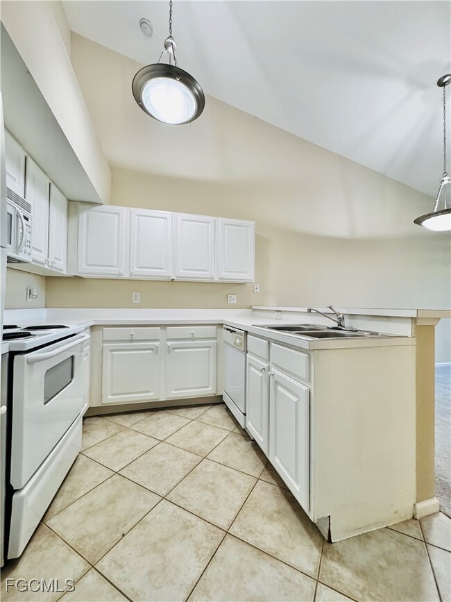 Building Photo - 4105 Residence Drive Unit 719