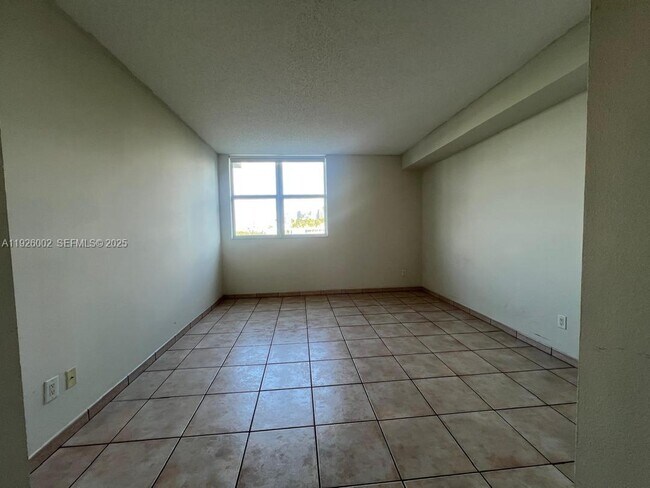 Photo - 2475 Brickell Ave Unit 703