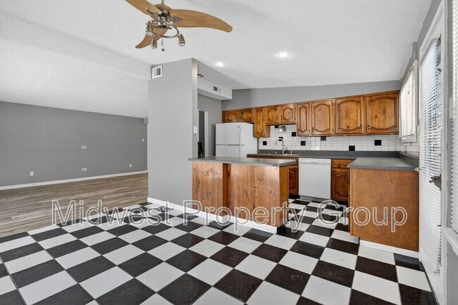 Photo - 175 Taney Dr