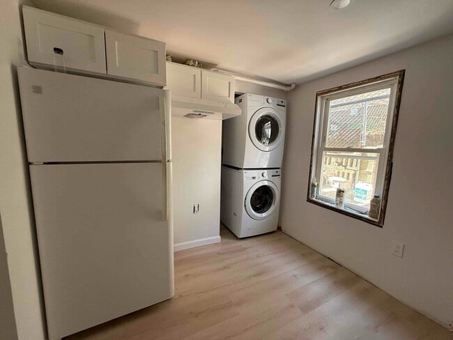 Photo - 35 Jamaica St Unit G