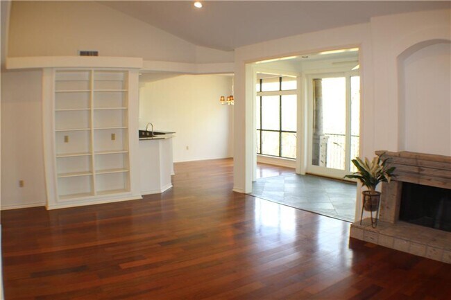 Photo - 1000 Liberty Park Dr Unit 307