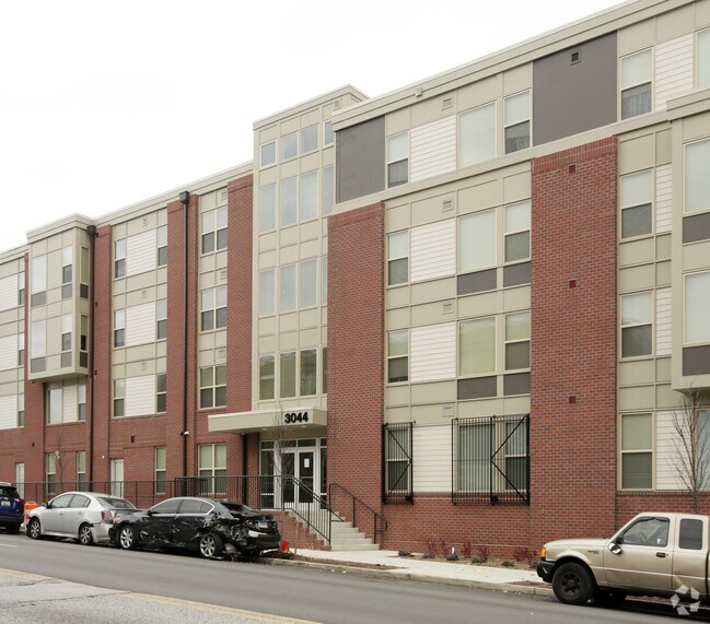 Photo - North Avenue Gateway II