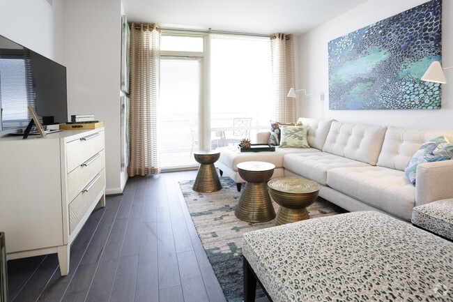 Living Room - 8421 Broad