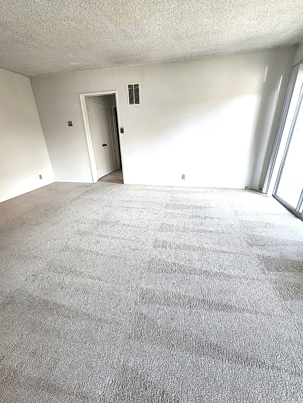Building Photo - 10550 Eastborne Ave Rental