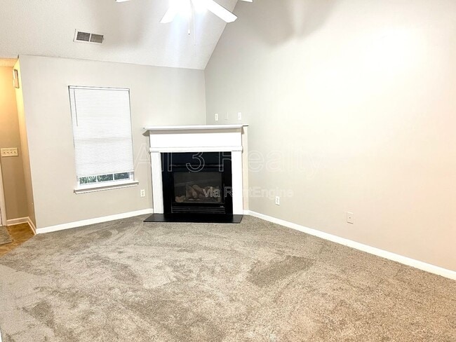 Photo - 311 Coral Cir
