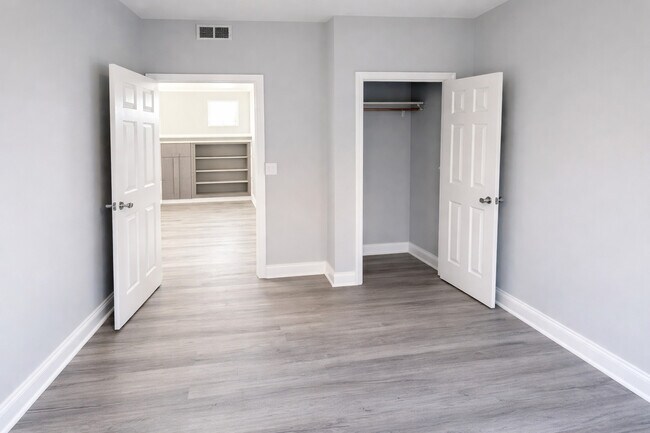 Photo - 843 E Marquette Rd Unidad 2