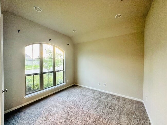 Photo - 5803 Garnet Peak Ln