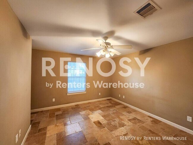 Photo - 219 W 27th St