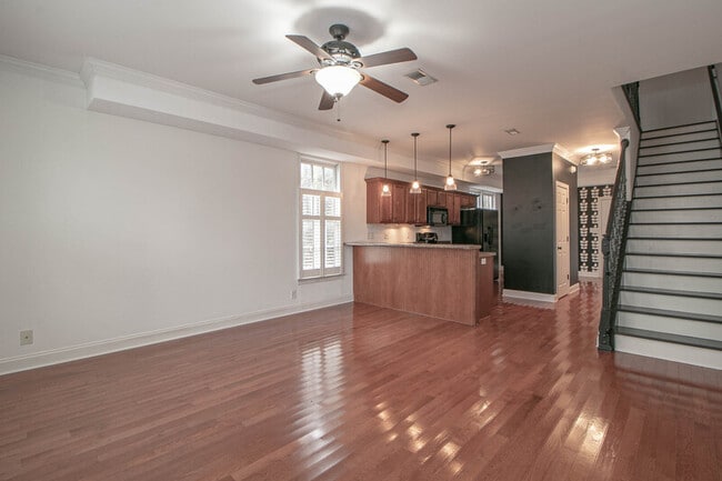 Photo - 607 Anderson Dr