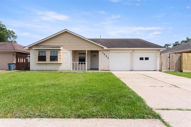 Photo - 1322 Dorsetshire Dr House