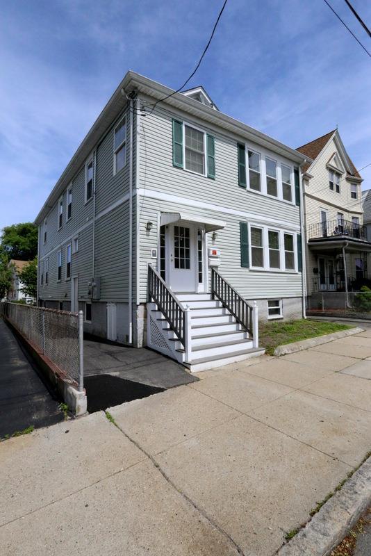 Photo - 38 Medford St Unidad 1
