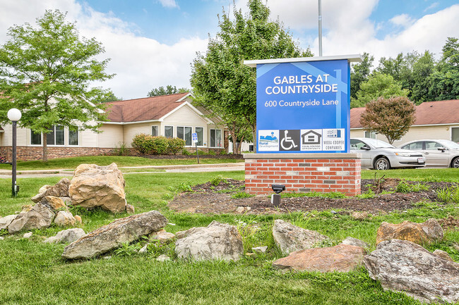 Building Photo - Gables at Countryside Lane I Rental