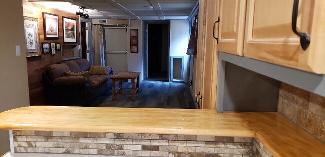 1450 Utils Inc Unit 1br