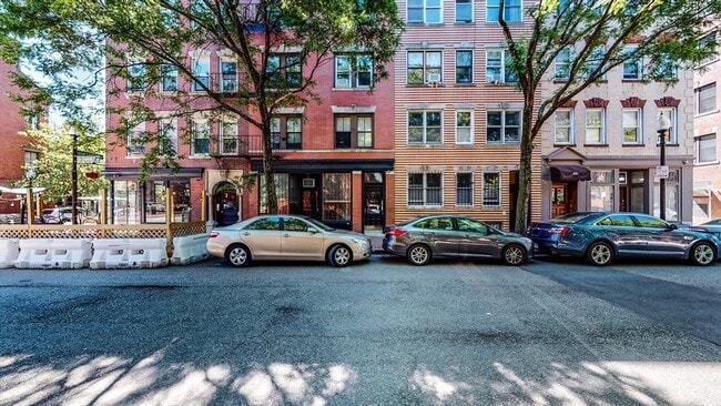 Building Photo - 476 Shawmut Ave Unit 1