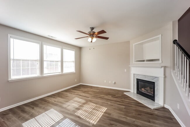 Photo - 157 Paxton Pl