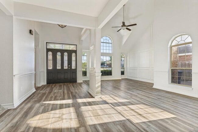 Photo - 604 San Clemente Dr