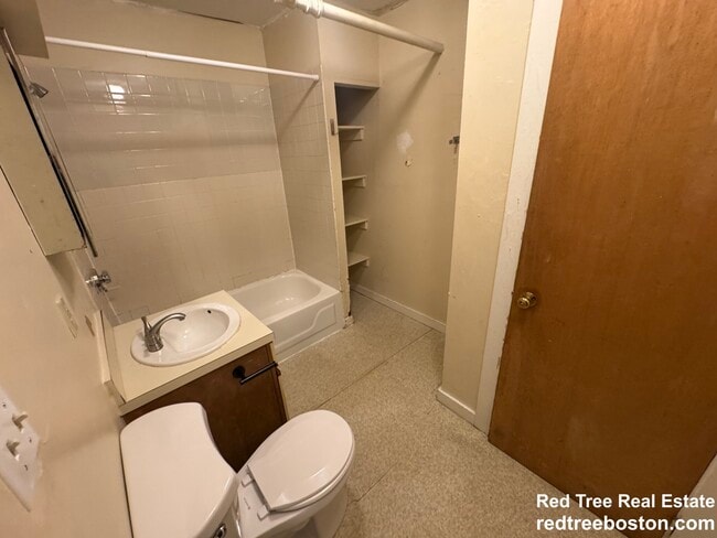 Photo - 19 Peterborough St Unidad A