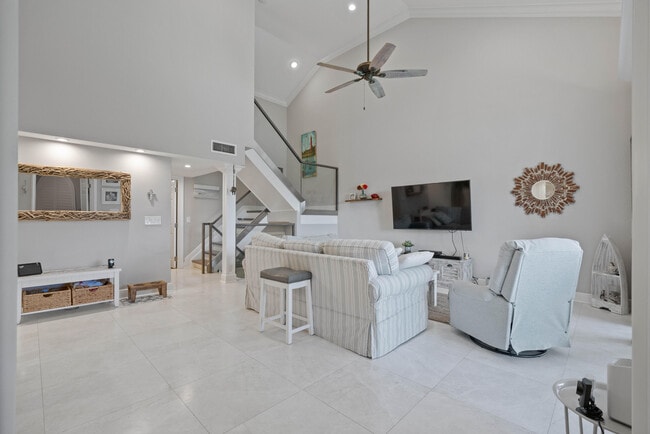 Photo - 2706 Fairway Dr N