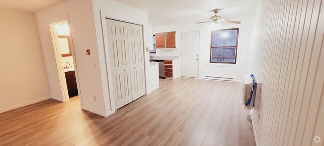 Building Photo - 790 Dutchman Dr Unit 790 Rental