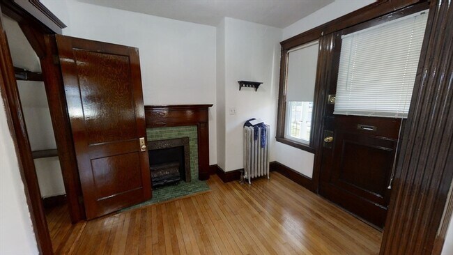 Photo - 306 Fellsway W