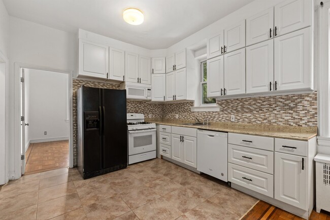 307 York St Unit 4
