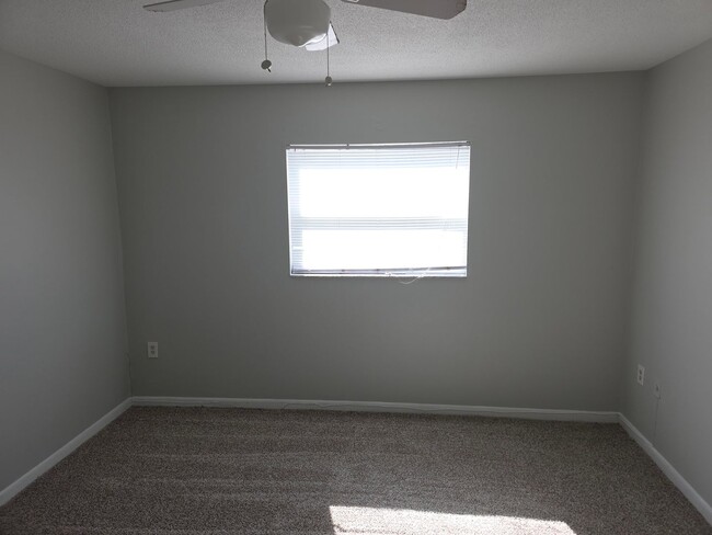 Photo - SoDo 2 Bed. Great Central Location.