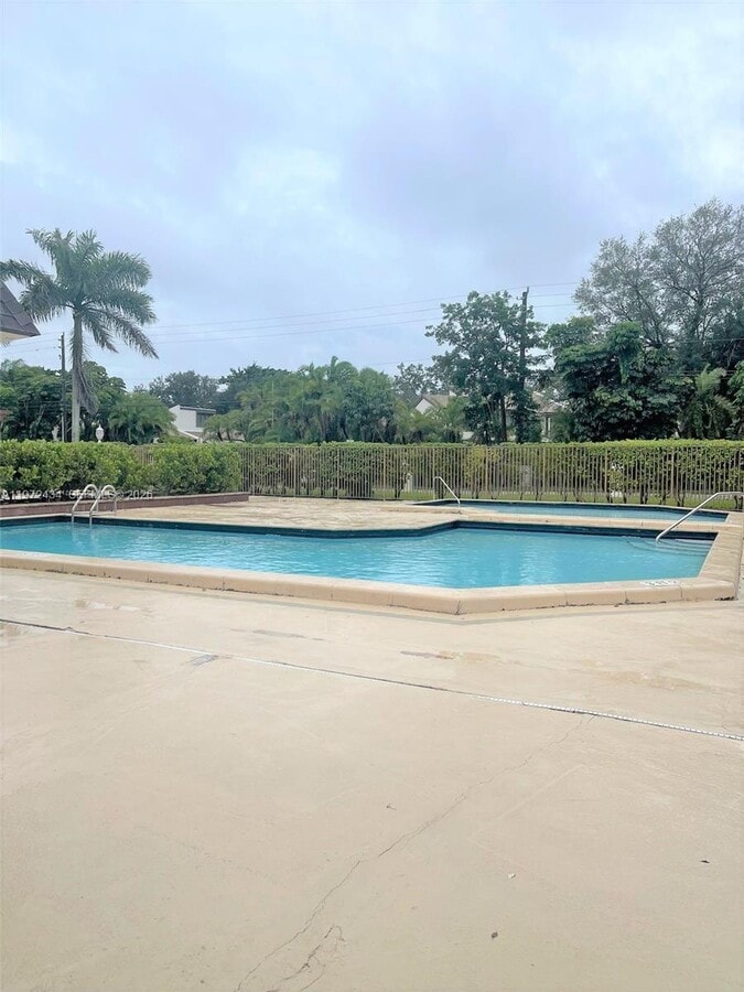 Photo - 8475 SW 94th St Unit 205E