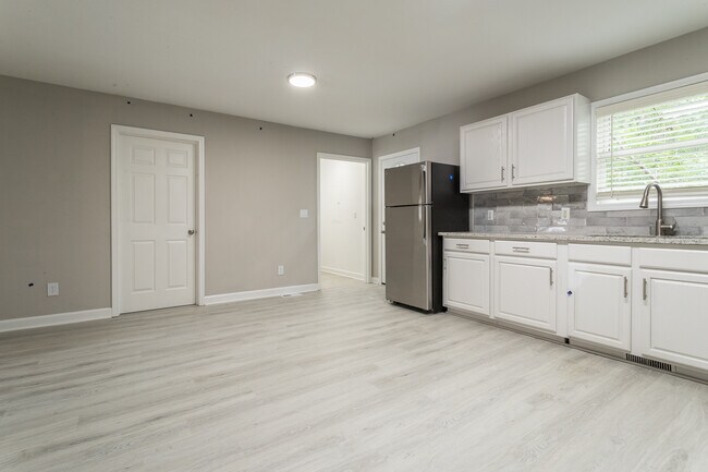 Photo - 428 Bashford Road