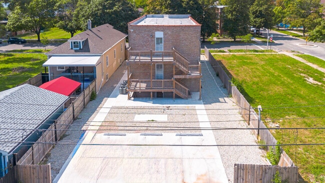 Photo - 6807 S Paulina St