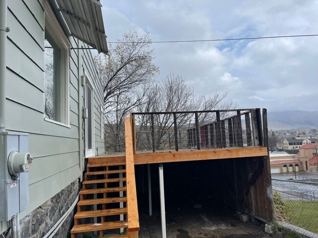 Photo - 421 N 7th St