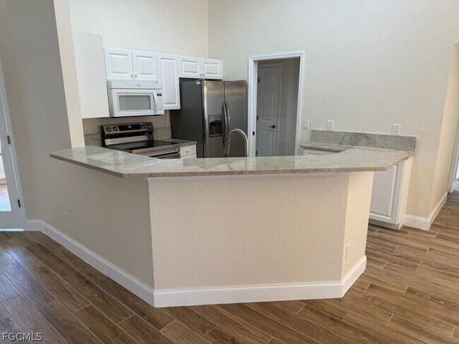 Photo - 1817 Tomaso Ave