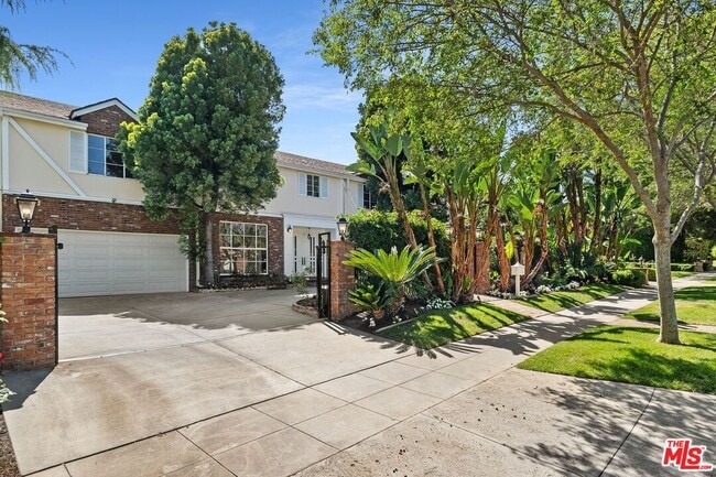 517 Elm Dr