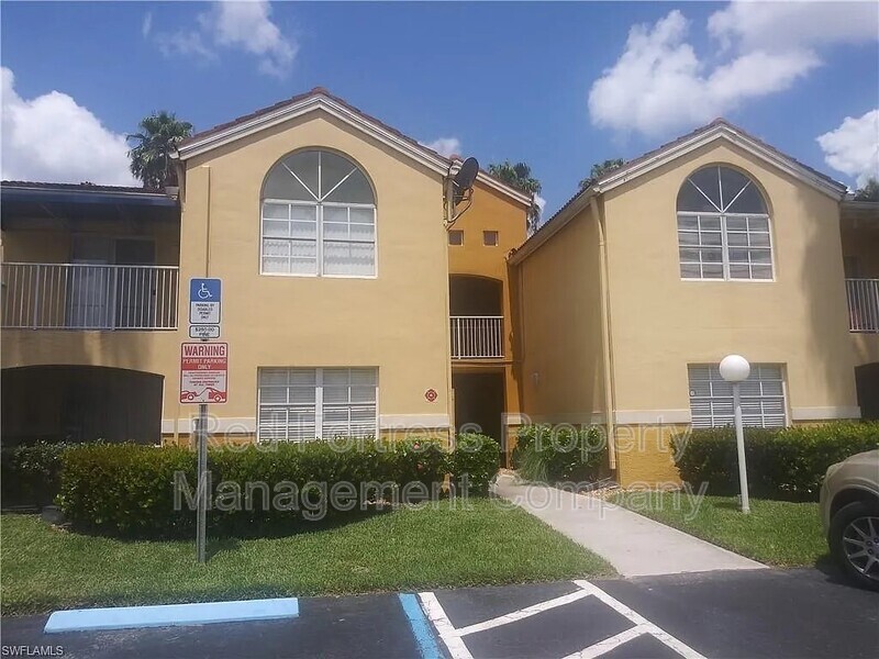 Photo - 3419 Winkler Ave Unidad #516 Rental