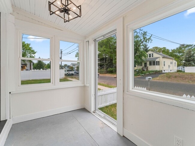 Photo - 8534 Orchard Ave