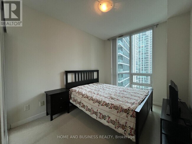 Photo - 33 Bay St. Unit 2305