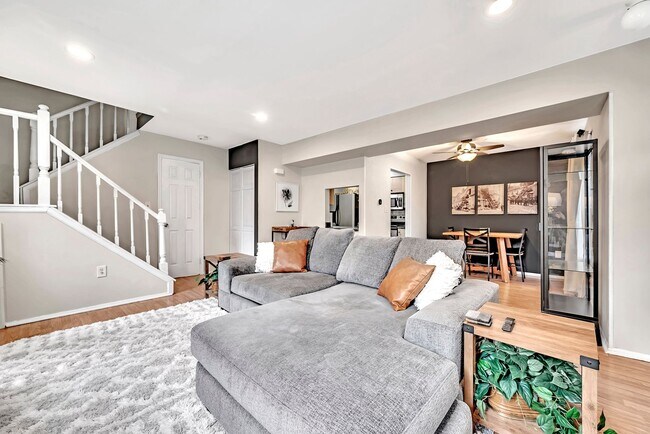 Photo - 73 Almond Dr