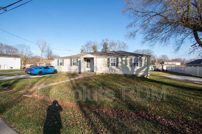 Photo - 4155 N County Rd 575 E