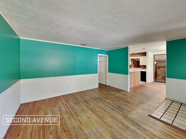 Photo - 7583 Patrice Ct