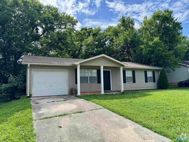 Building Photo - 14018 Armond Dr Rental