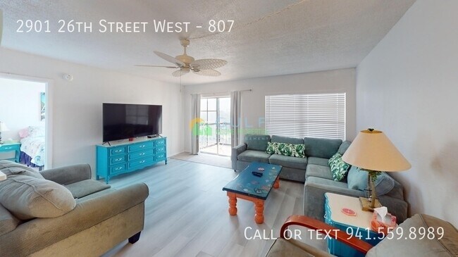 Photo - 2901 26th St W