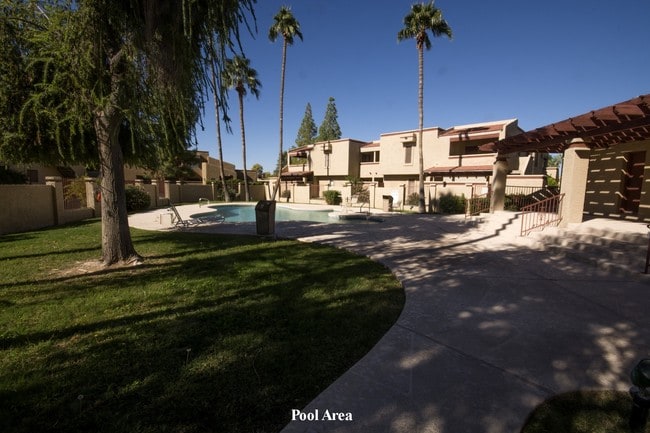 Photo - 850 S River Dr Unit 1018